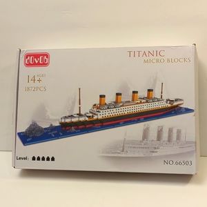 Titanic Micro Blocks Age 14+ with 1872 Pieces (NWOT)